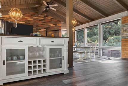 Red Rock Vista House | Modern Sedona Escape - Sedona, Arizona