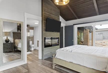 Red Rock Vista House | Modern Sedona Escape - Sedona, Arizona