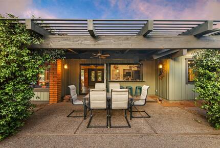 Red Rock Vista House | Modern Sedona Escape - Sedona, Arizona