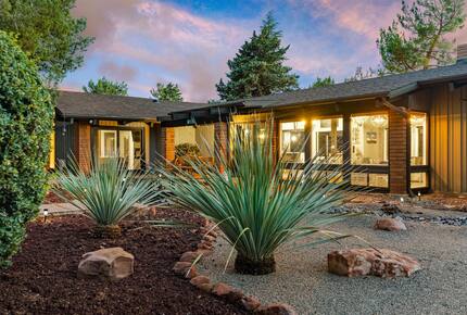 Red Rock Vista House | Modern Sedona Escape - Sedona, Arizona