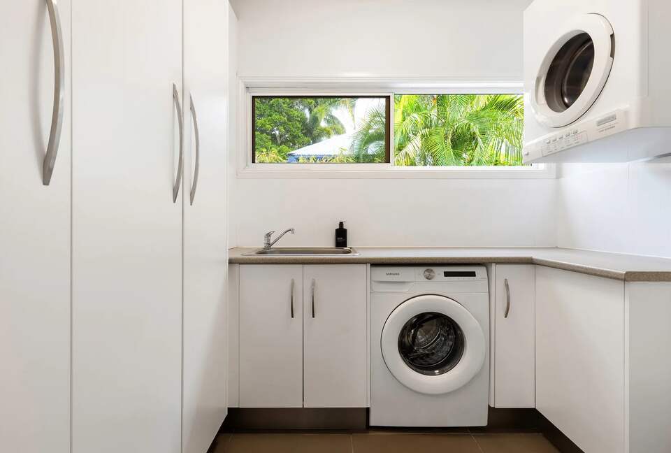 Aaloka Bay | Heritage Elegance Steps from Byron’s Beaches - Byron Bay, Australia