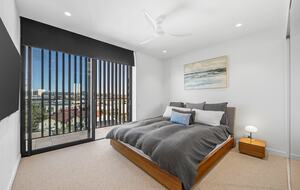 Luxury Living Above the Maroochy River - Sunshine Coast, Australia