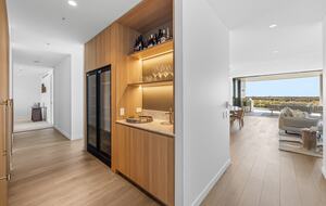 Luxury Living Above the Maroochy River - Sunshine Coast, Australia