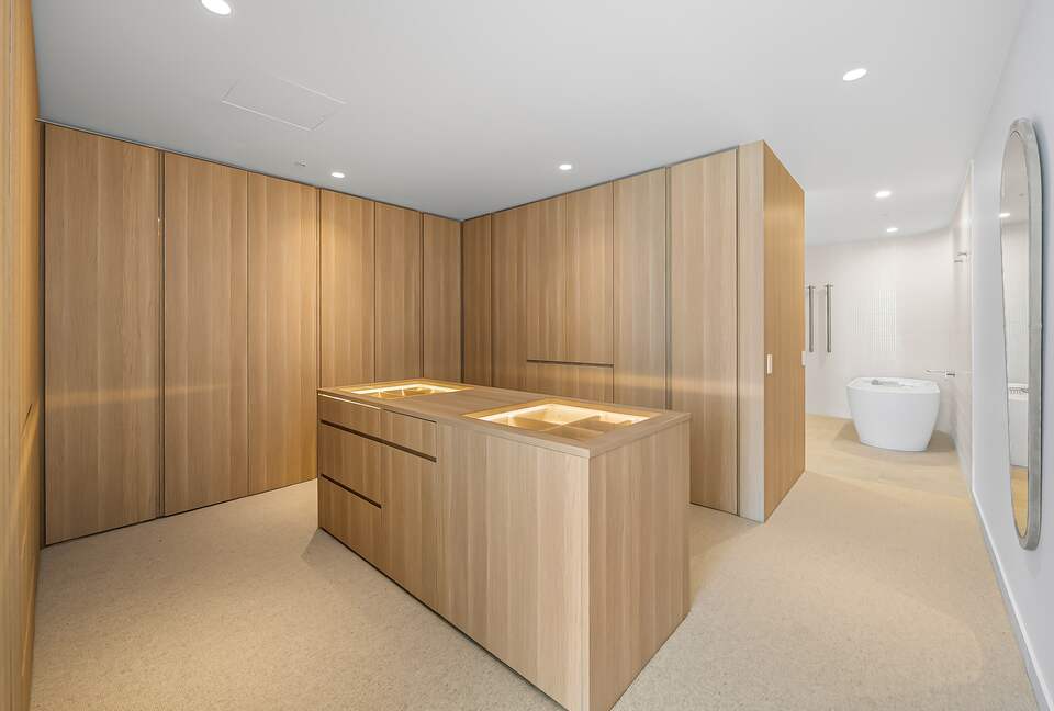 Luxury Living Above the Maroochy River - Sunshine Coast, Australia