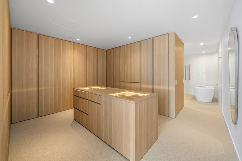 Luxury Living Above the Maroochy River - Sunshine Coast, Australia