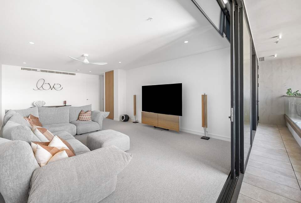 Luxury Living Above the Maroochy River - Sunshine Coast, Australia