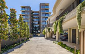 Luxury Living Above the Maroochy River - Sunshine Coast, Australia