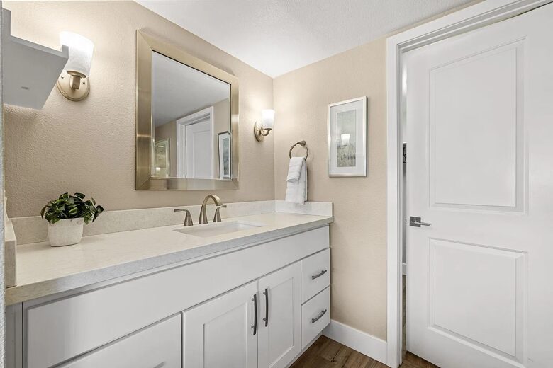 Fairway Escape at Ironwood Country Club - Palm Desert, California