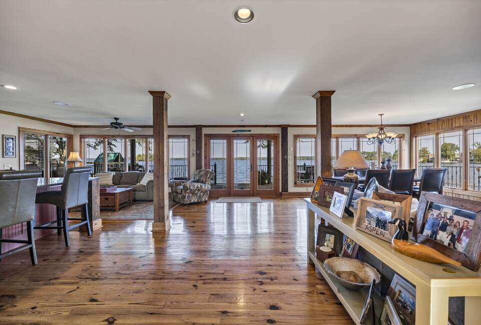 Lakefront Home on Lake Murray - Gilbert, South Carolina
