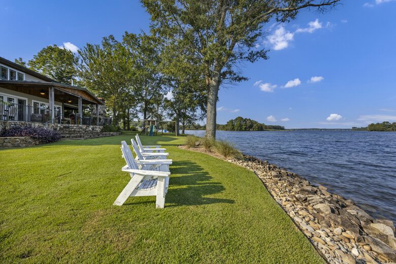 Lakefront Home on Lake Murray - Gilbert, South Carolina