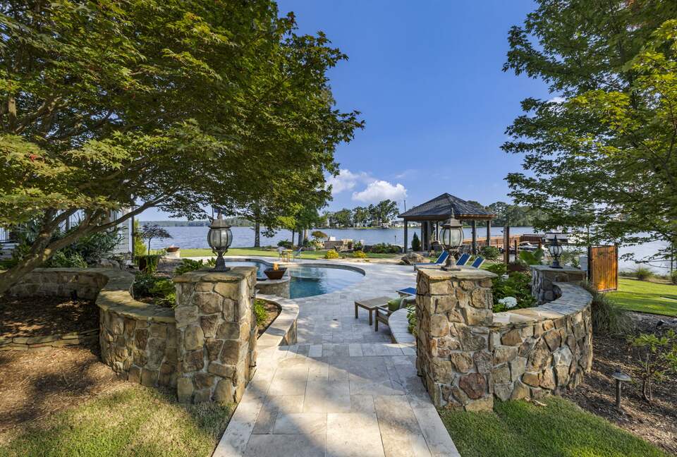 Lakefront Home on Lake Murray - Gilbert, South Carolina