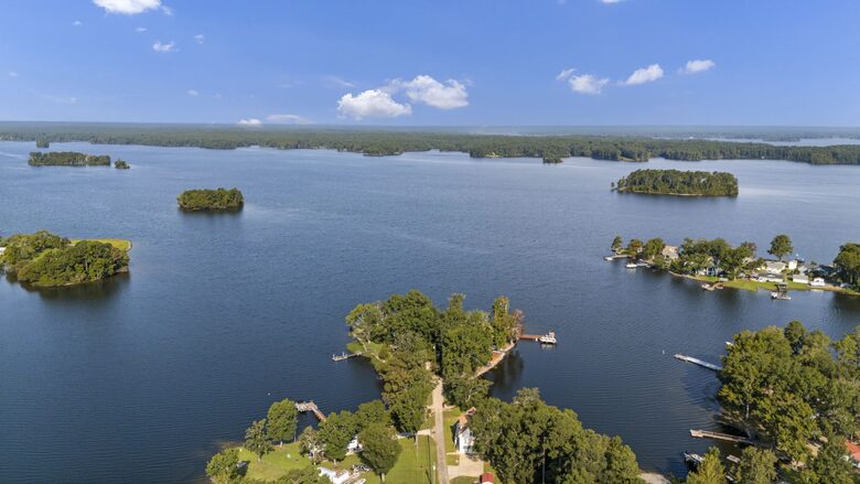 Lakefront Home on Lake Murray - Gilbert, South Carolina