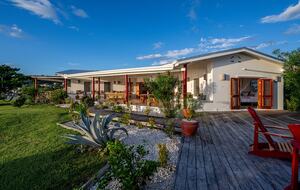 Treasure Beach Villa with Expansive Sea Views - Treasure Beach, Jamaica