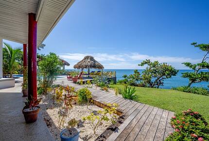 Treasure Beach Villa with Expansive Sea Views - Treasure Beach, Jamaica