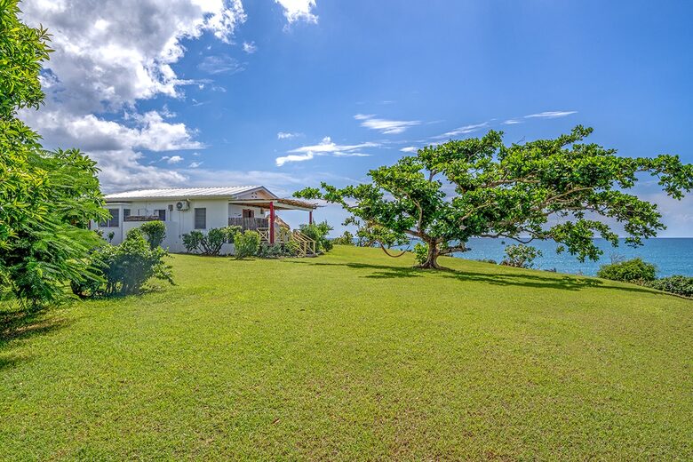 Treasure Beach Villa with Expansive Sea Views - Treasure Beach, Jamaica