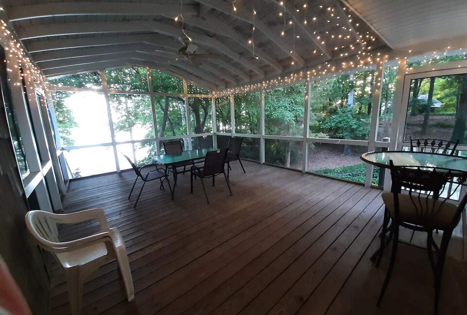 Lakeside Getaway on Moss Lake - Kings Mountain, North Carolina