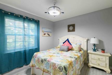 Sand & Sun Escape | Spacious Retreat Near St. Augustine Beach - St. Augustine, Florida