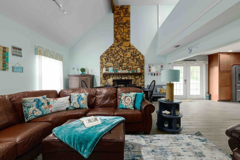 Sand & Sun Escape | Spacious Retreat Near St. Augustine Beach - St. Augustine, Florida