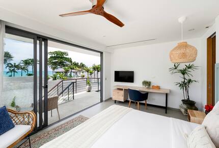 Elegant 5-Bedroom Beachfront Escape in Natai - Khok Kloi, Thailand