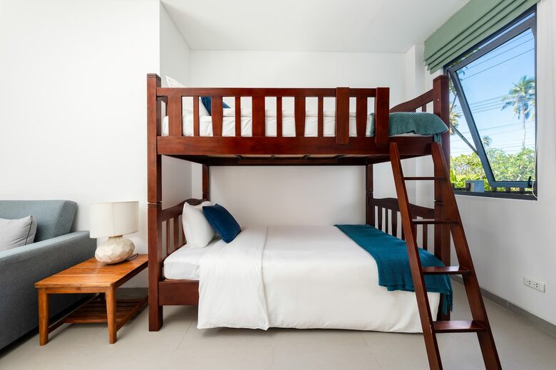 Elegant 5-Bedroom Beachfront Escape in Natai - Khok Kloi, Thailand