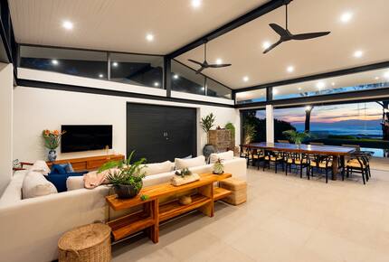 Elegant 5-Bedroom Beachfront Escape in Natai - Khok Kloi, Thailand