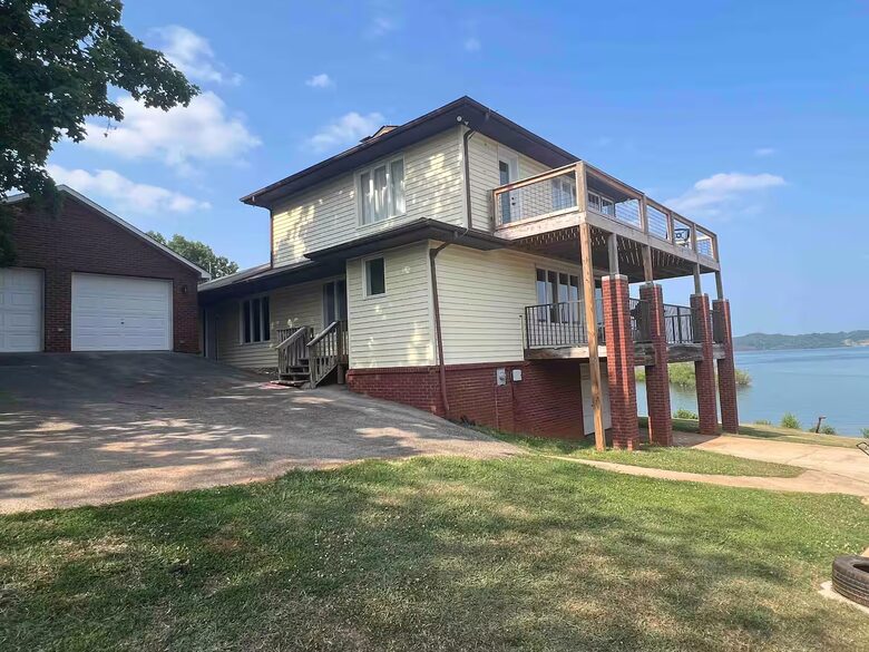 Douglas Lakefront Getaway with Mountain Views & Private Dock - Dandridge, Tennessee