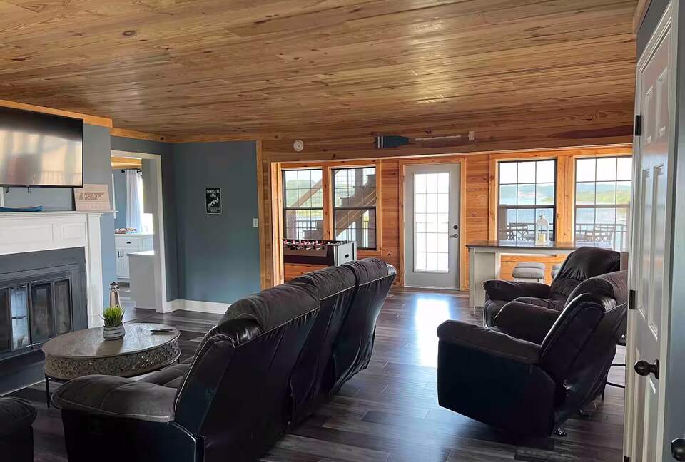 Douglas Lakefront Getaway with Mountain Views & Private Dock - Dandridge, Tennessee