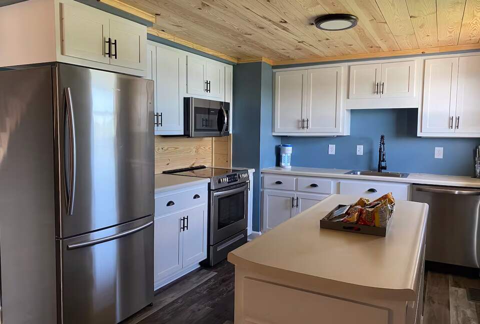 Douglas Lakefront Getaway with Mountain Views & Private Dock - Dandridge, Tennessee