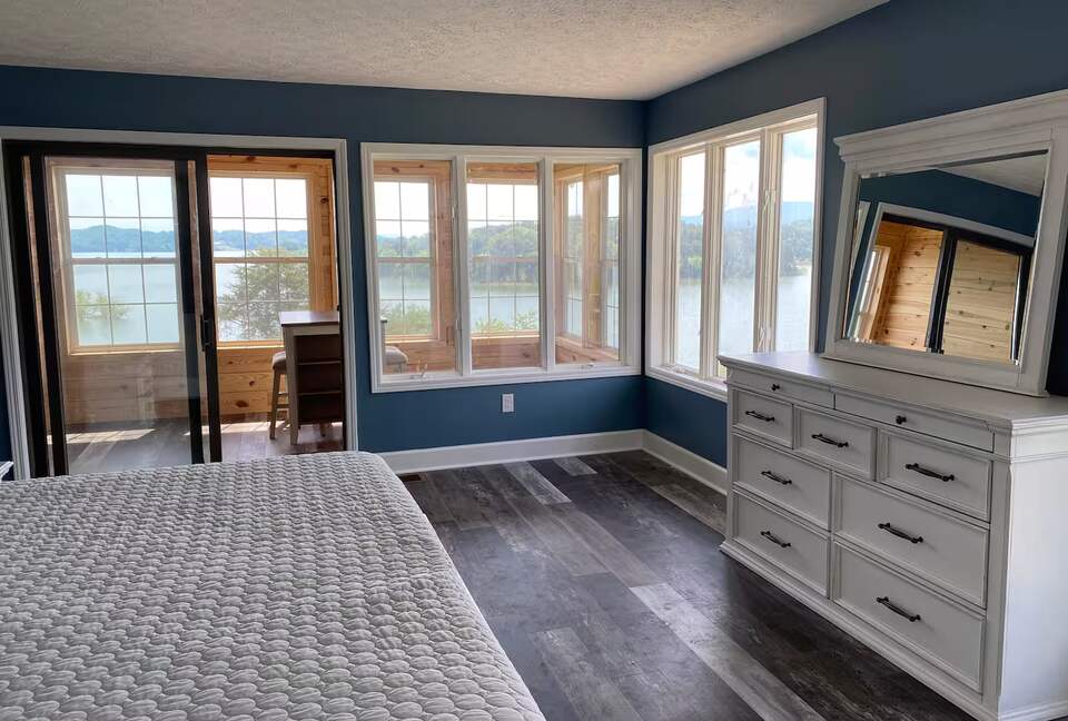 Douglas Lakefront Getaway with Mountain Views & Private Dock - Dandridge, Tennessee