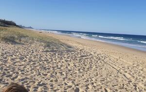 Exclusive Cotton Tree Waterfront Retreat with Resort Amenities - Maroochydore, Australia