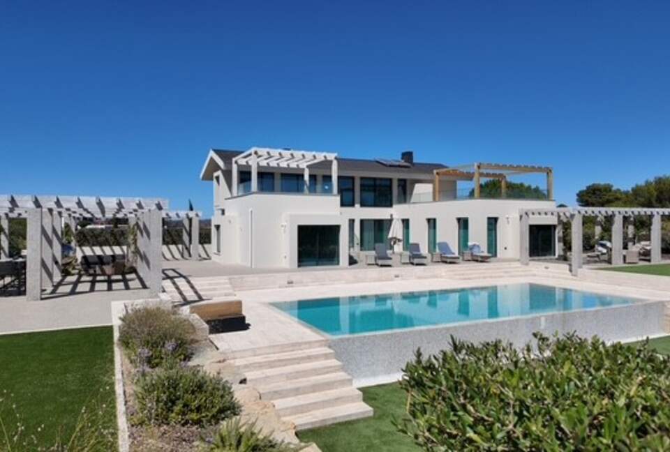 A Golfside Sanctuary of Luxury and Elegance - Castro Marim, Portugal