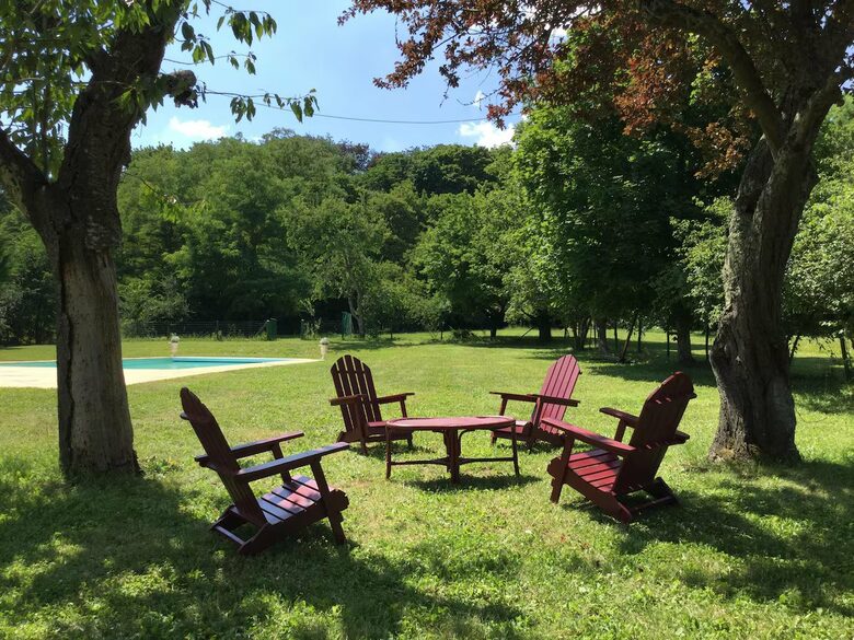 Refined Family Residence with Parkland and Pool in the Loire Valley - Loches, France