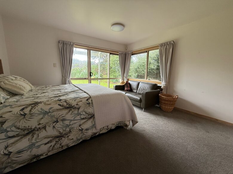 Charming Coastal Retreat in the Bay of Plenty - Bowentown, New Zealand