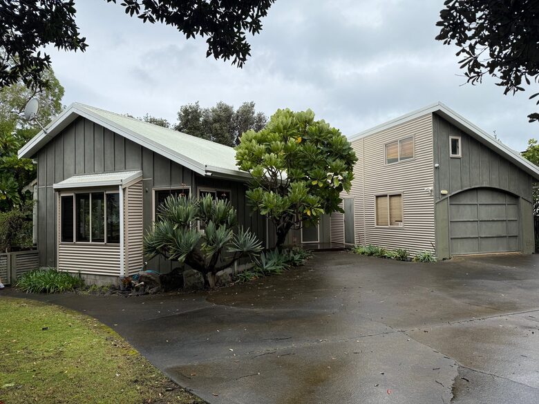 Charming Coastal Retreat in the Bay of Plenty - Bowentown, New Zealand