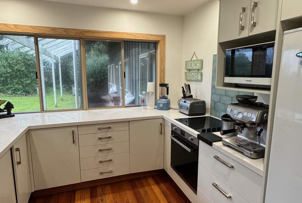 Charming Coastal Retreat in the Bay of Plenty - Bowentown, New Zealand