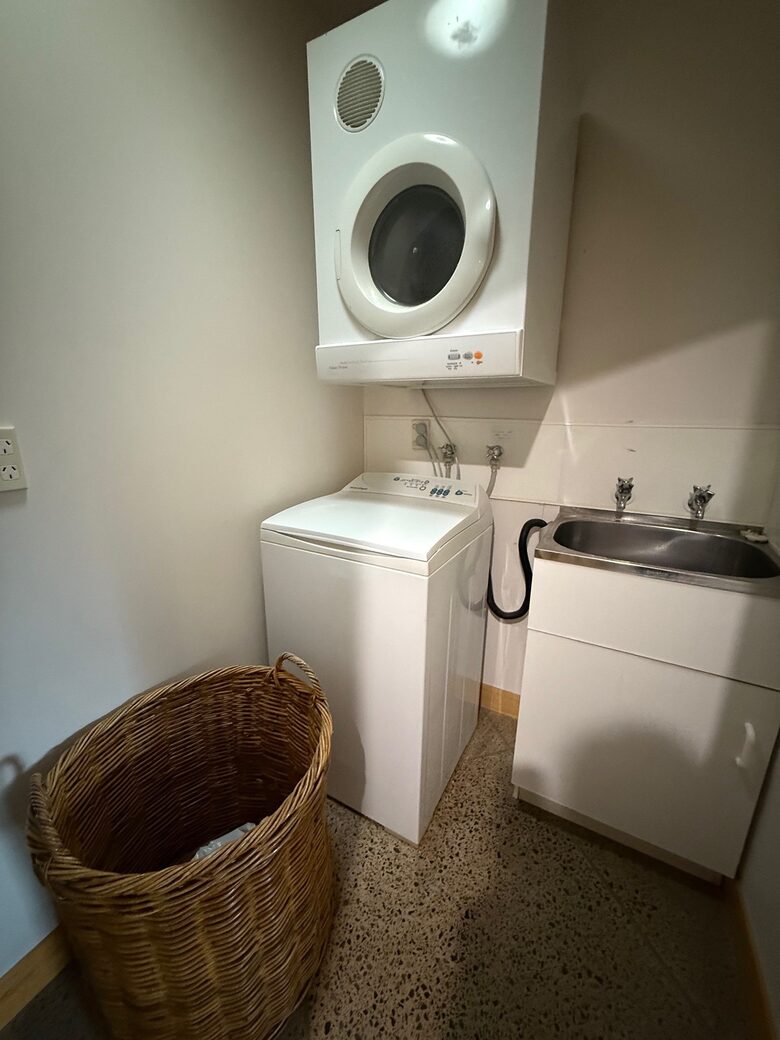 Charming Coastal Retreat in the Bay of Plenty - Bowentown, New Zealand