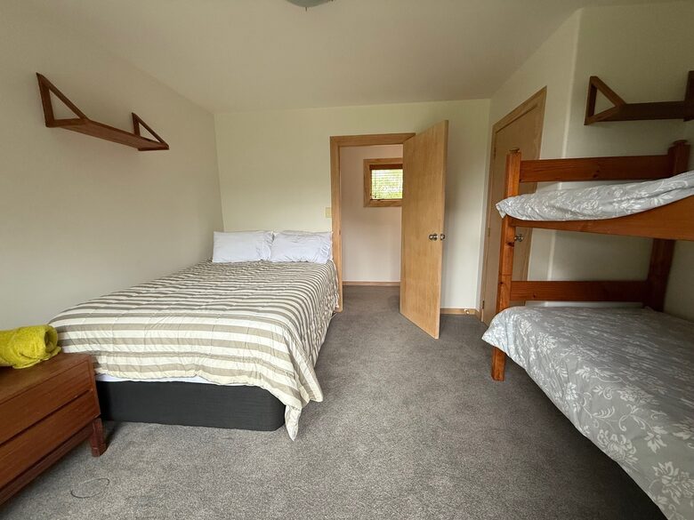 Charming Coastal Retreat in the Bay of Plenty - Bowentown, New Zealand