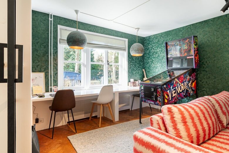 Family Villa Amidst the Woodlands of Bentveld - Bentveld, Netherlands