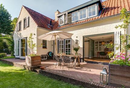 Family Villa Amidst the Woodlands of Bentveld - Bentveld, Netherlands
