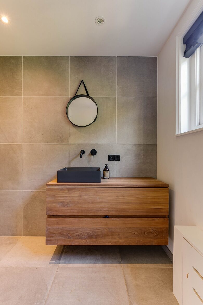 Family Villa Amidst the Woodlands of Bentveld - Bentveld, Netherlands