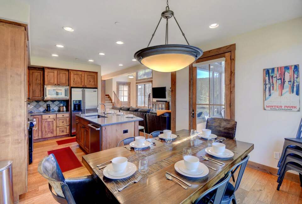 Luxury Villa with Hot Tub & Mountain Views near Winter Park Resort - Winter Park, Colorado