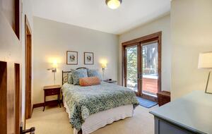 Luxury Villa with Hot Tub & Mountain Views near Winter Park Resort - Winter Park, Colorado