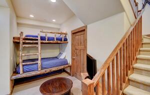 Luxury Villa with Hot Tub & Mountain Views near Winter Park Resort - Winter Park, Colorado