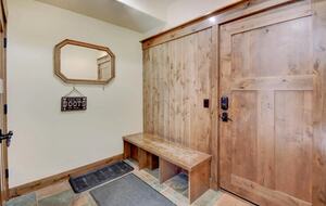 Luxury Villa with Hot Tub & Mountain Views near Winter Park Resort - Winter Park, Colorado