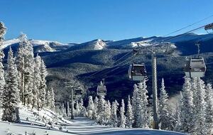 Luxury Villa with Hot Tub & Mountain Views near Winter Park Resort - Winter Park, Colorado