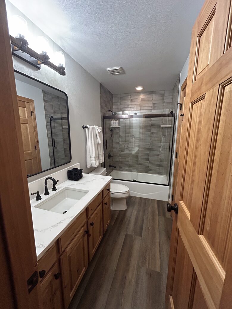 Updated guest bathroom with 2 door entry
