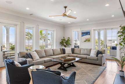 Elegant Isle of Palms Escape with Rooftop Deck - Isle of Palms, South Carolina