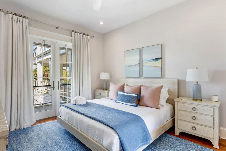 Elegant Isle of Palms Escape with Rooftop Deck - Isle of Palms, South Carolina