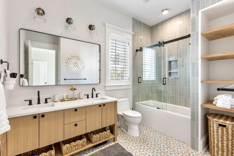 Elegant Isle of Palms Escape with Rooftop Deck - Isle of Palms, South Carolina