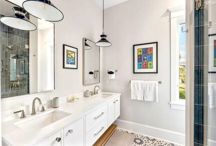 Elegant Isle of Palms Escape with Rooftop Deck - Isle of Palms, South Carolina